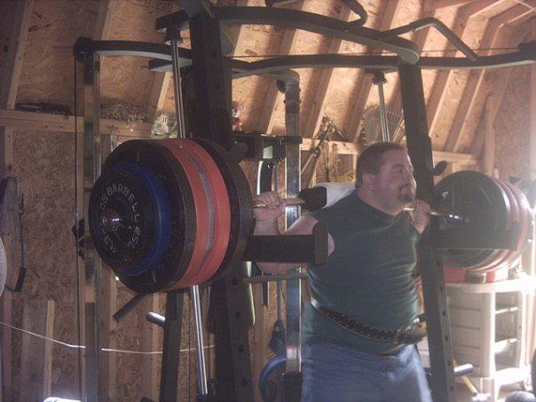 800 lbs squat